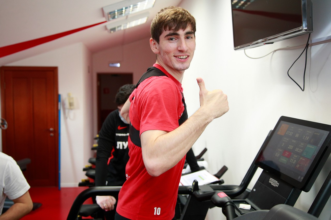 Игрок московского «Спартака» и сборной России Бакаев вылечился от COVID-19