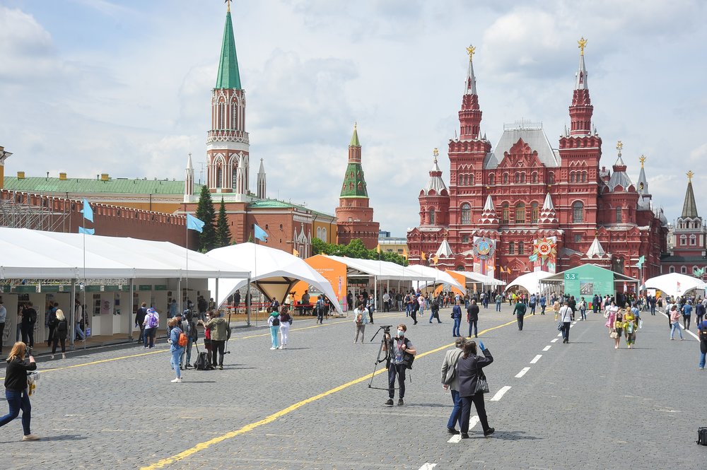 Опрос: Почти 90 процентов россиян считают себя патриотами