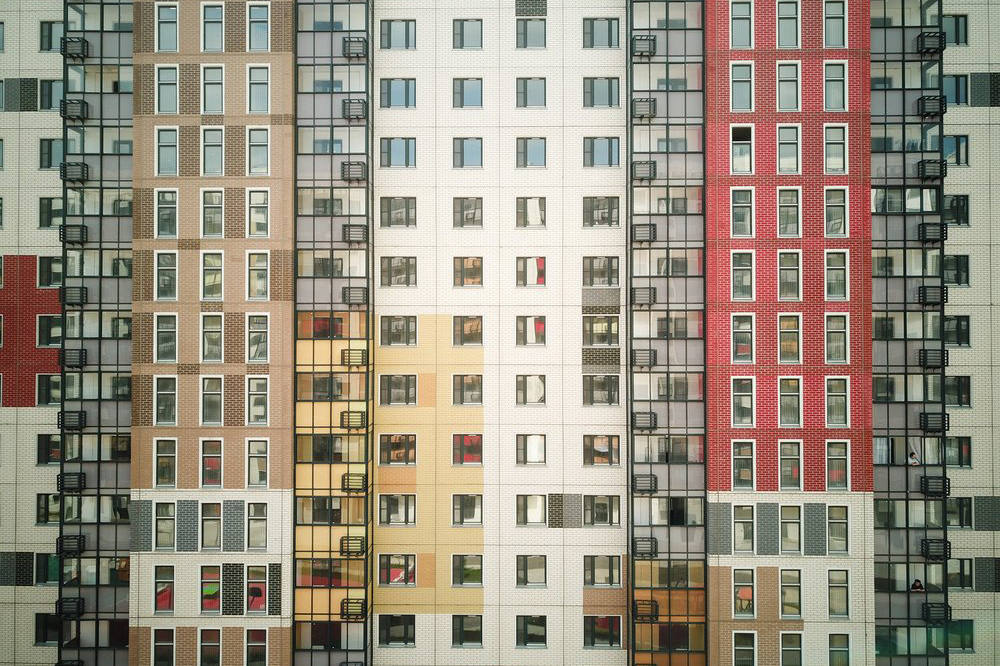 Пятидесятый дом по программе реновации начали заселять в Москве