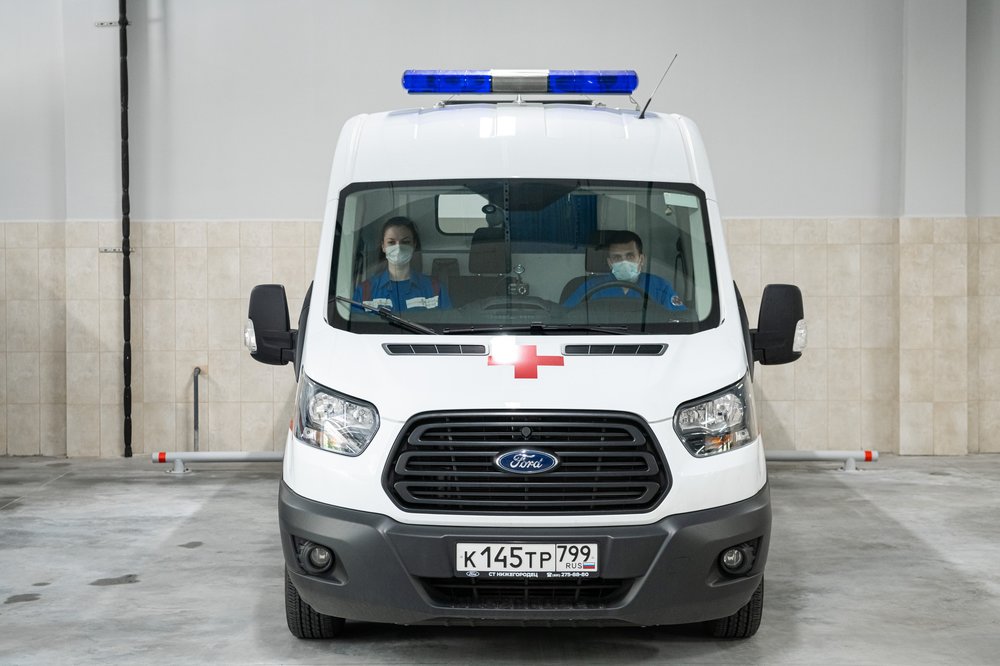 Столичные работники скорой помощи первыми получат вакцину от COVID-19