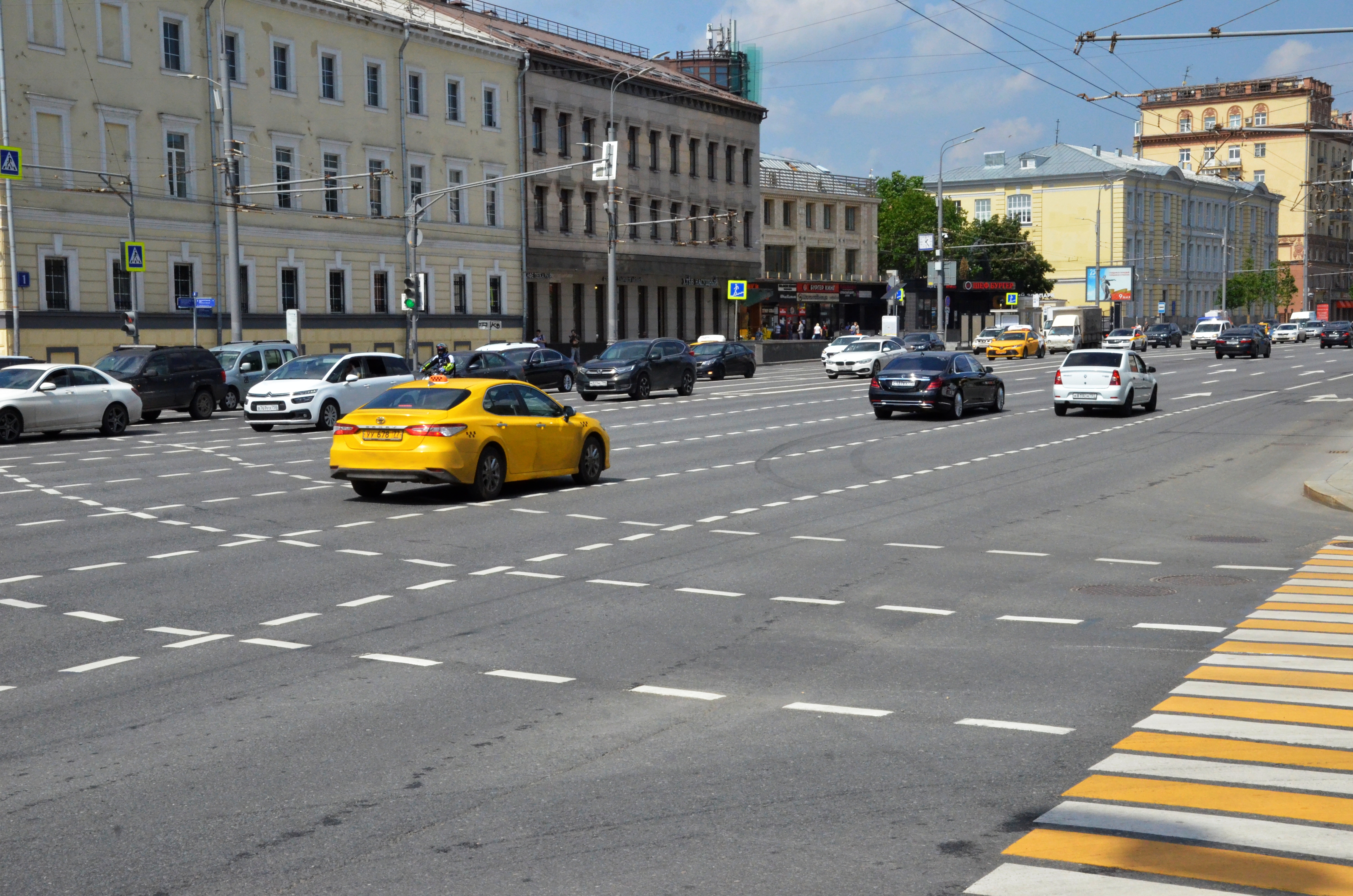 Москвичей предупредили об осложненном движении на дорогах 24 июня