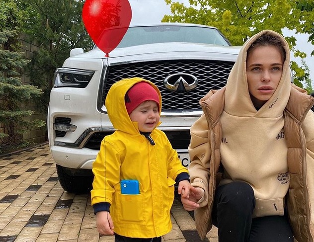 Анна Хилькевич решила поменять имя младшей дочери