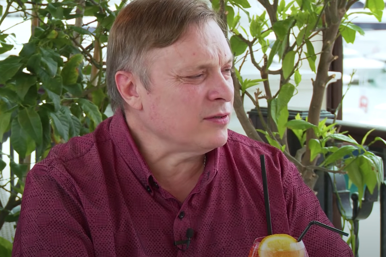 «Очень слабые легкие»: Андрей Разин переживает за состояние здоровья Юрия Шатунова