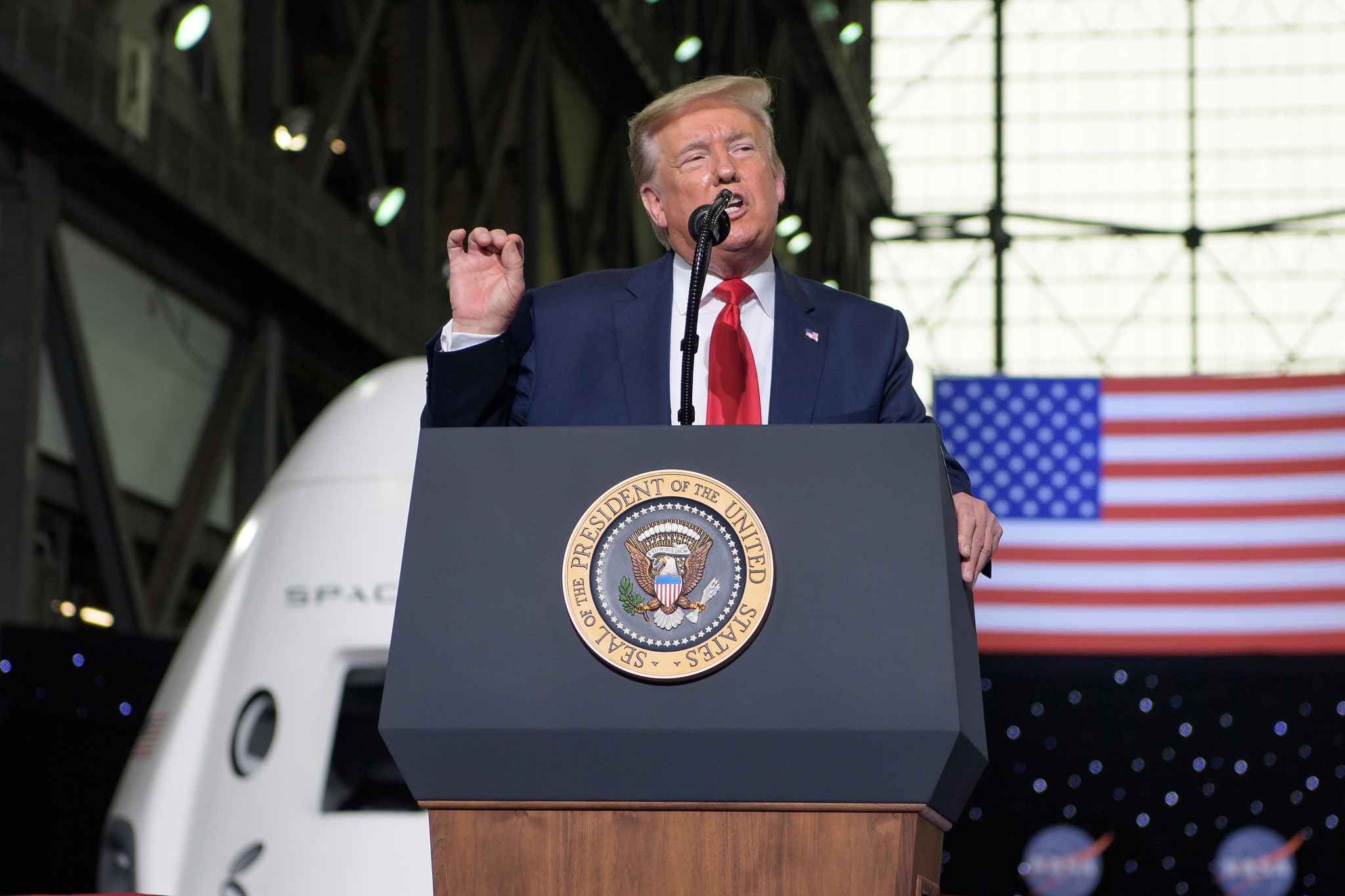 Трамп рассказал о «самой быстрой в мире» ракете, разрабатываемой в США