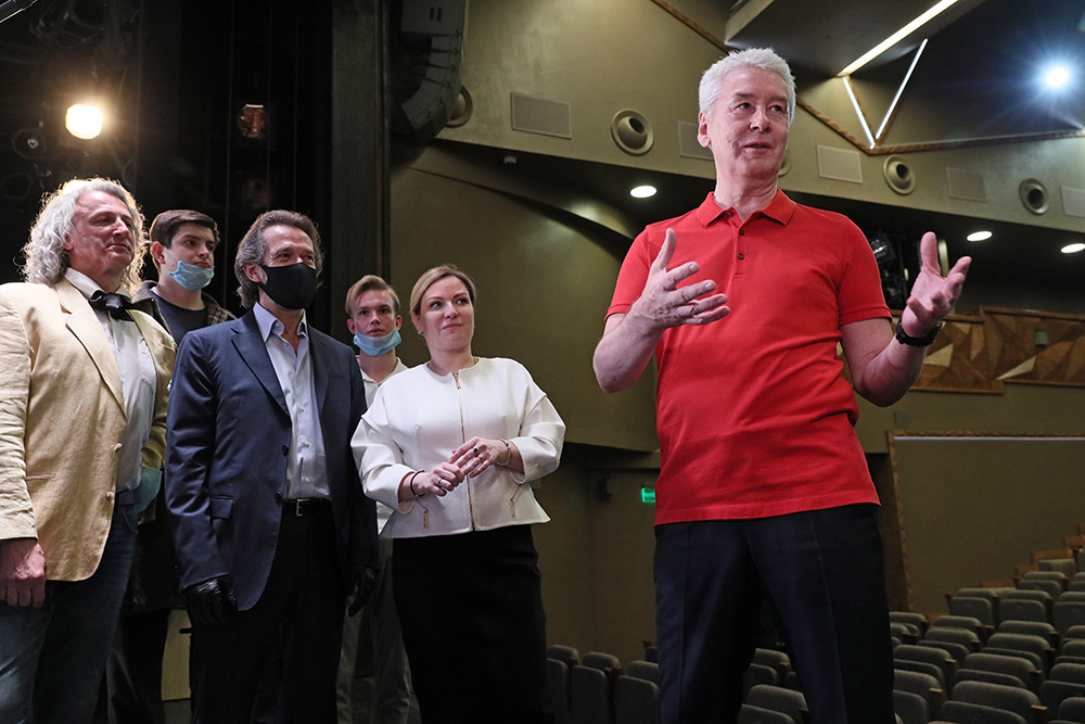 Мэр Москвы оценил сложность принятия решений по снятию ограничений