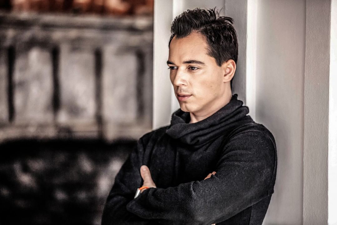 Родион Газманов прокомментировал слухи о романе с Началовой