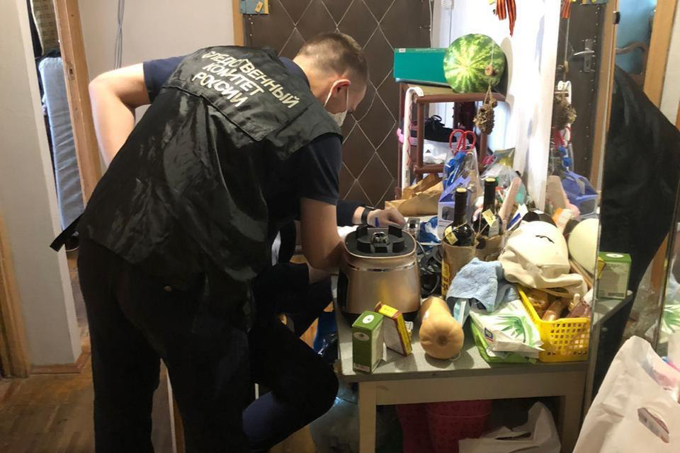 СМИ узнали личности матерей, оставивших младенцев в московской квартире