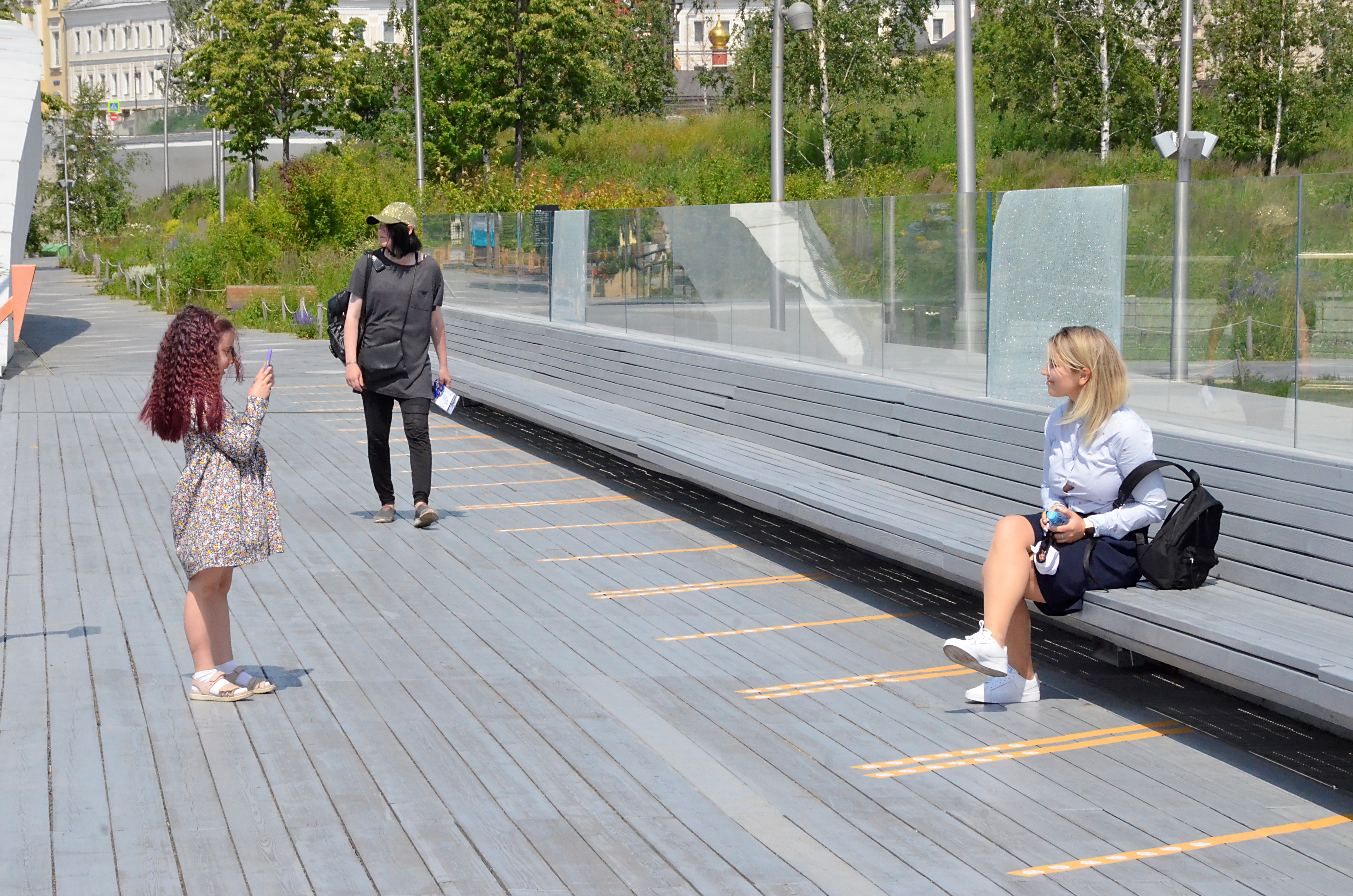 Грозы и до 28 градусов тепла ожидаются в Москве