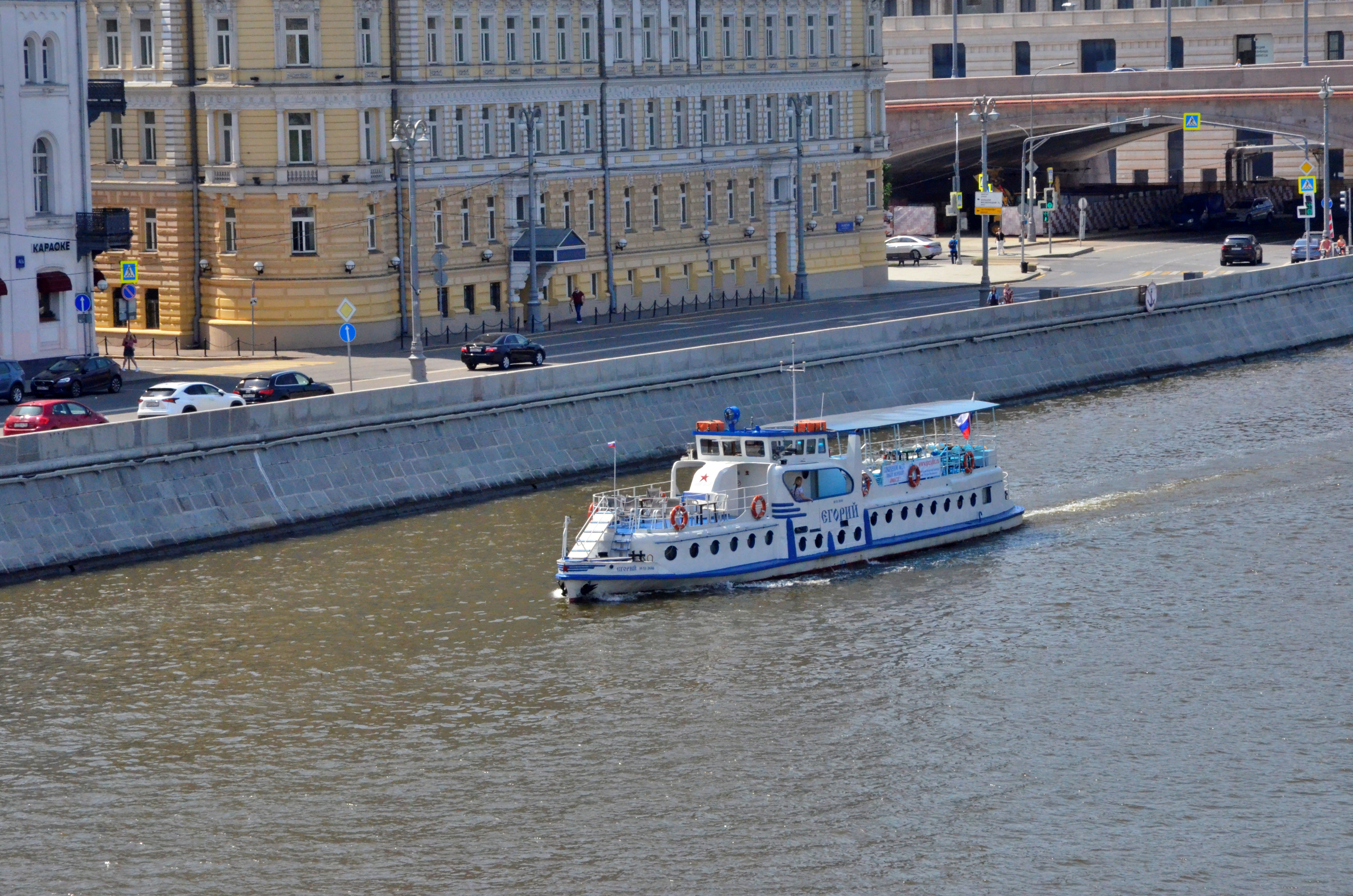 В столице стартовал сезон речных круизов