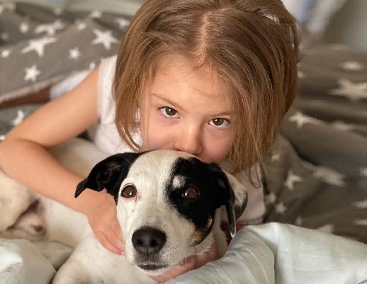 Дочь Тимати и Шишковой рассказала отцу о своей первой любви