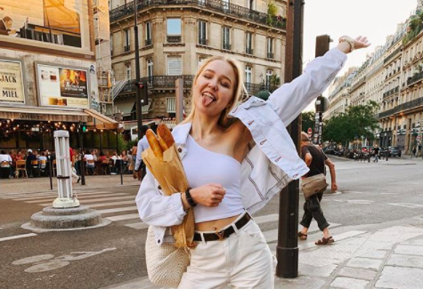 Часть праха погибшей на Бали блогерши Тропицель развеют над океаном