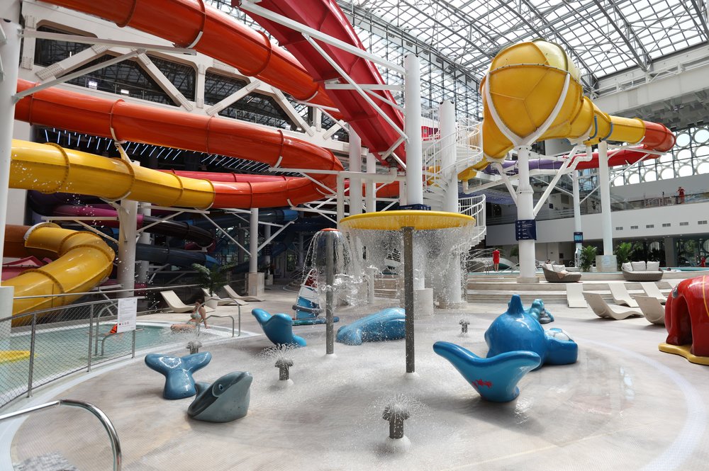 Аквапарк в Москве могут закрыть за нарушение мер профилактики COVID