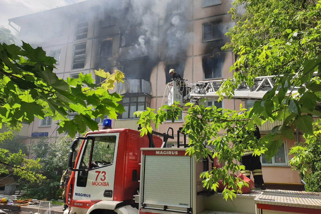 Пожар в москве сегодня в свао. Взрыв газа в Москве на Северо востоке. Пожары в жилых домах. Пожар в квартире. Пожар на Северо востоке Москвы.