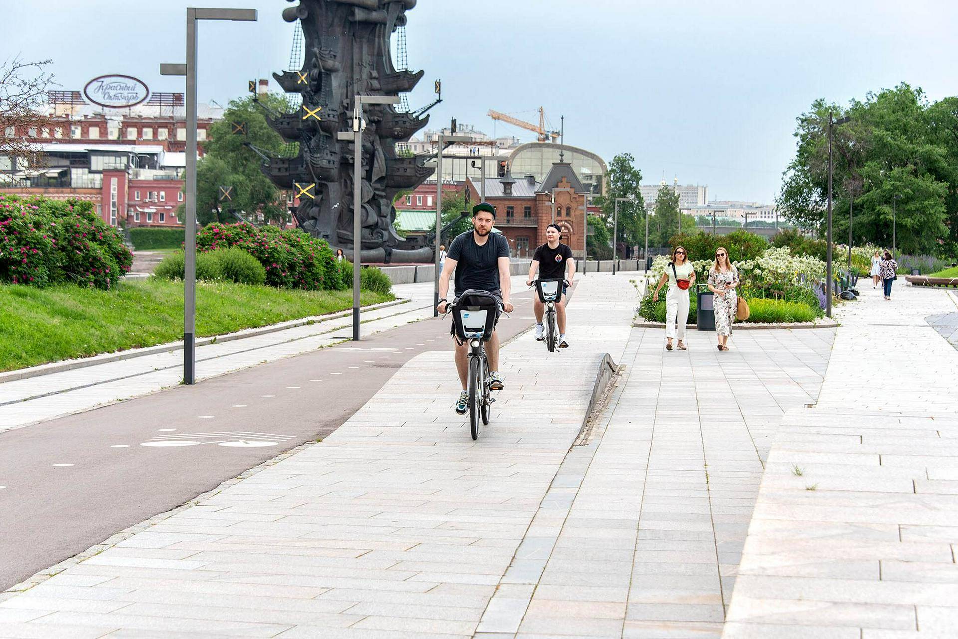 Самое низкое число новых случаев COVID-19 за три месяца зафиксировали в Москве