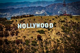 Свыше 300 актеров призвали Голливуд отказаться от идеализации образа полицейского