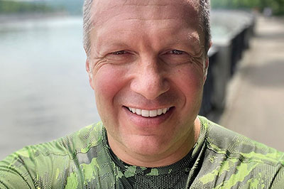 «Почему Нурмагомедову и Кадырову нельзя?»: Соловьев высказался о нападках на Макрона