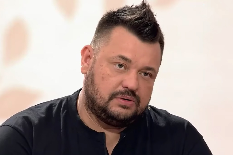 Вокалист группы «Руки вверх» рассказал о песне, которая сделала его миллионером