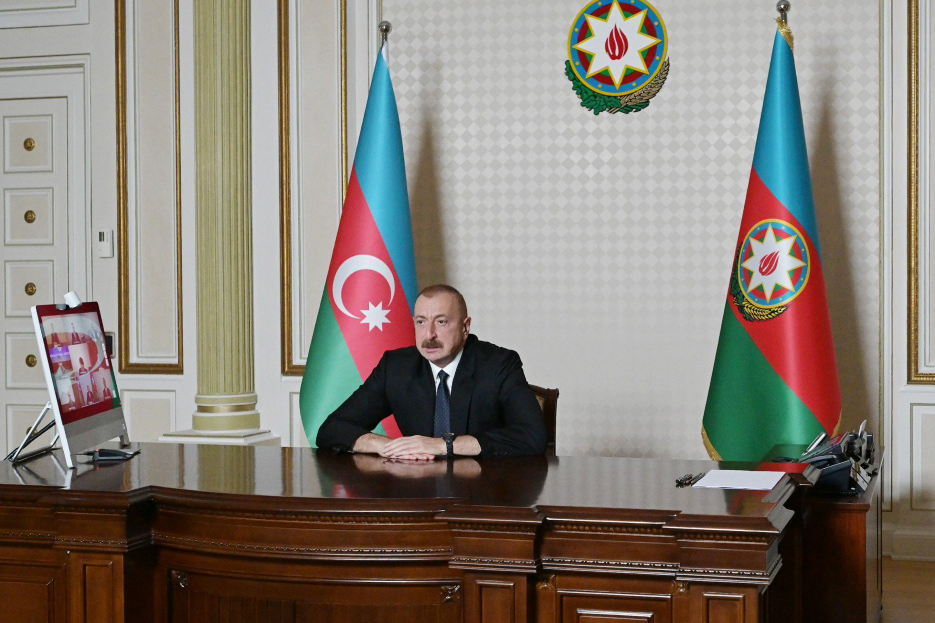 Ильхам Алиев выразил соболезнования в связи с трагедией со сбитым российским вертолетом 