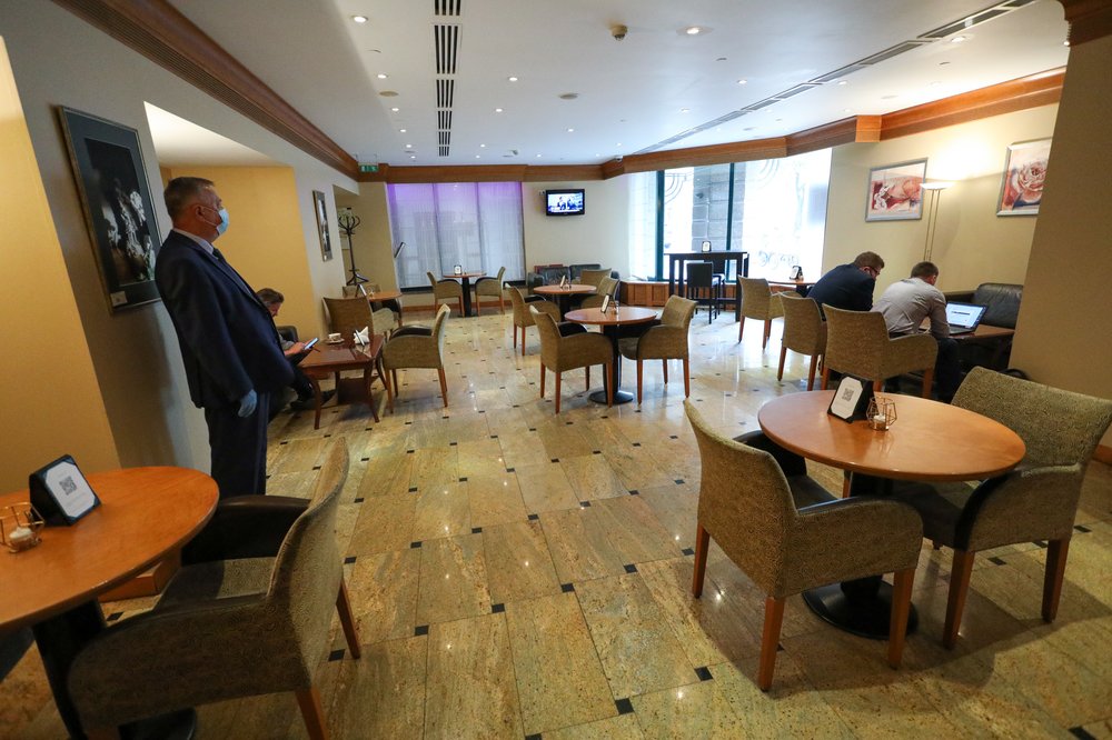 Посетитель ресторана в центре Москвы лишился крупной суммы денег