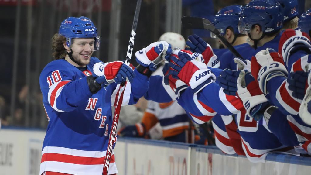 Панарин обновил свой рекорд по ассистам за сезон