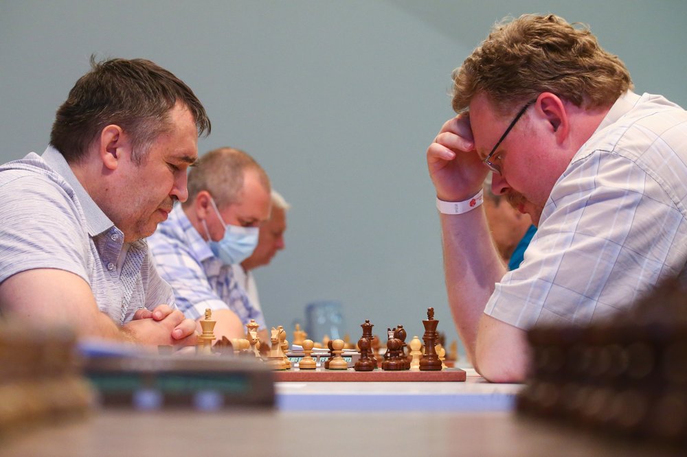 Гроссмейстер Александр Грищук рассказал, от каких травм страдают шахматисты