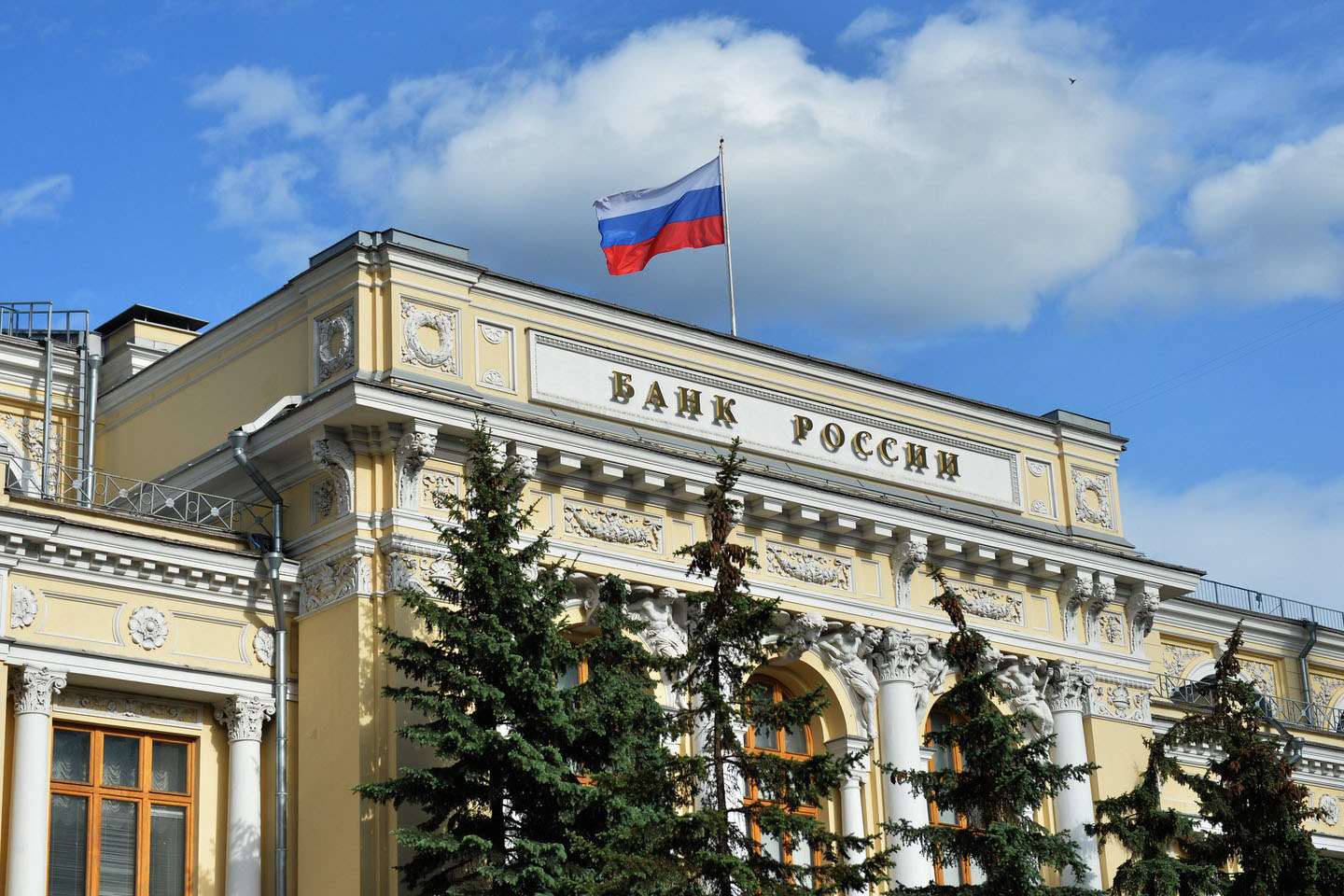 Уровень безработицы в России в августе вырос до 6,6 процента