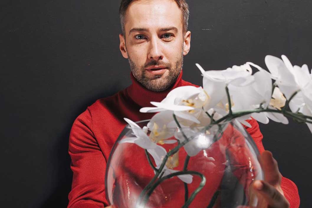 «Как бы это все бросить»: Шепелев рассказал о своих успехах на телевидении