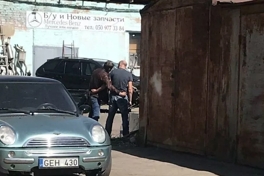 СМИ: Захватившего заложника в Полтаве мужчину обезвредили