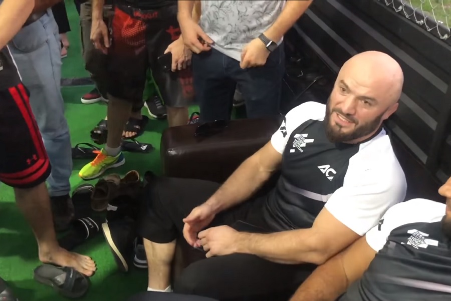 Магомед Исмаилов на тренировке Александра Емельяненко 