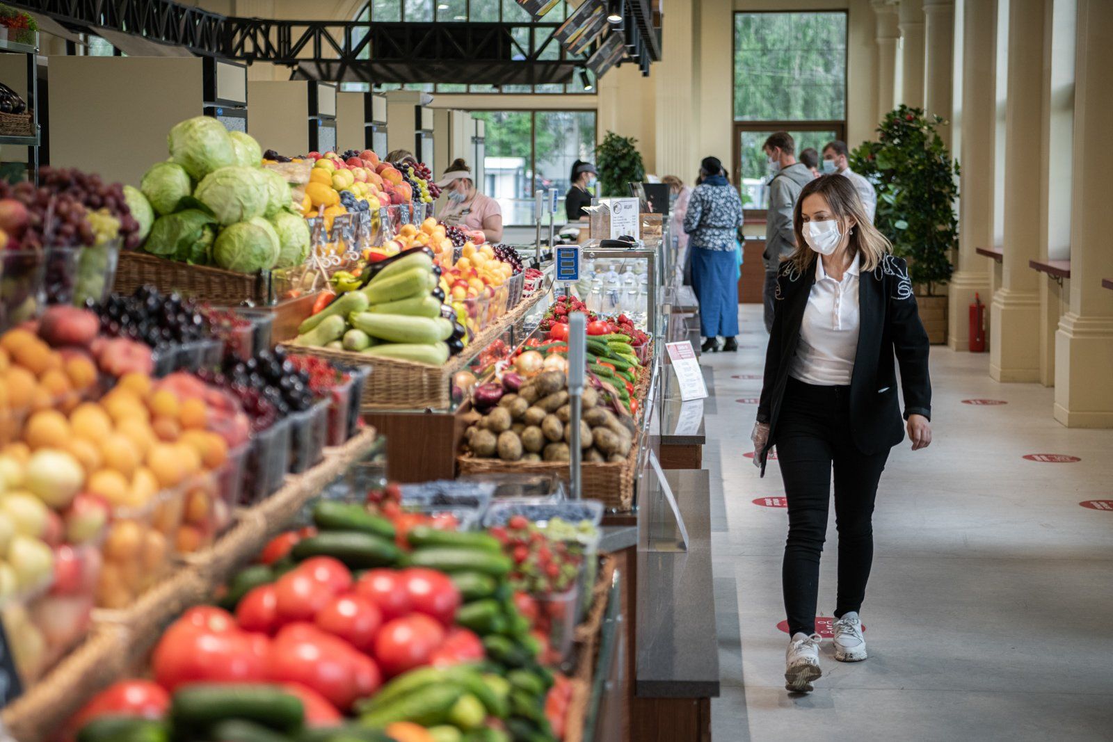 Роспотребнадзор не выявил следов коронавируса в продуктах питания