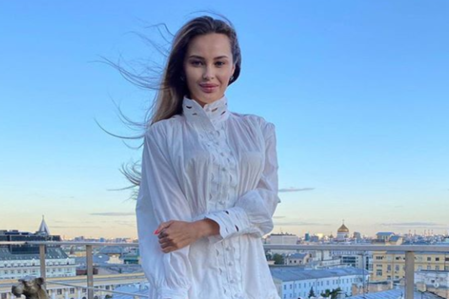 Возлюбленная сына Наташи Королевой прокомментировала его флирт с другой девушкой