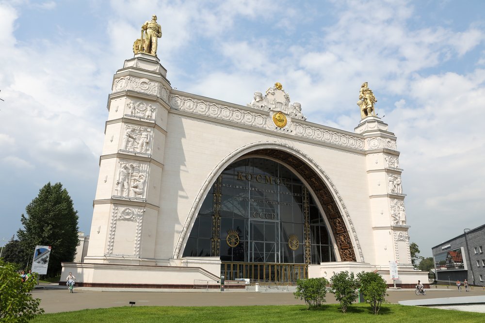 Около 1,5 миллиона человек посетили центр «Космонавтика и авиация» на ВДНХ за три года