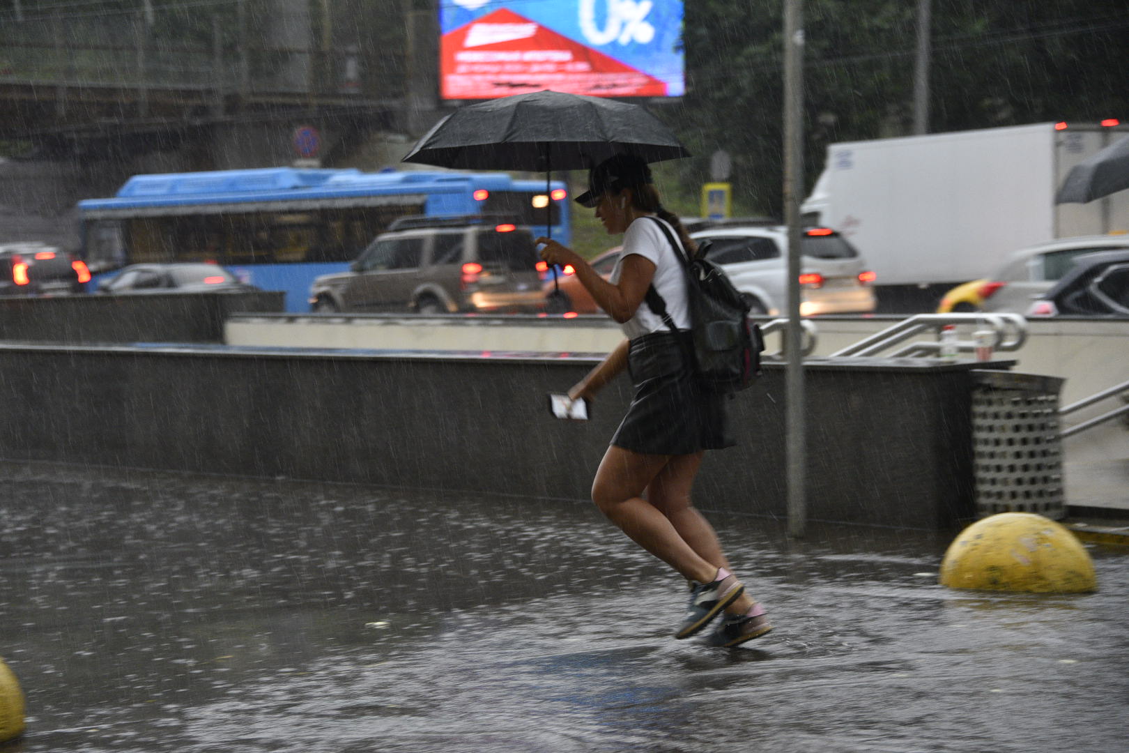 Почти две месячные нормы осадков выпали за июль в Москве