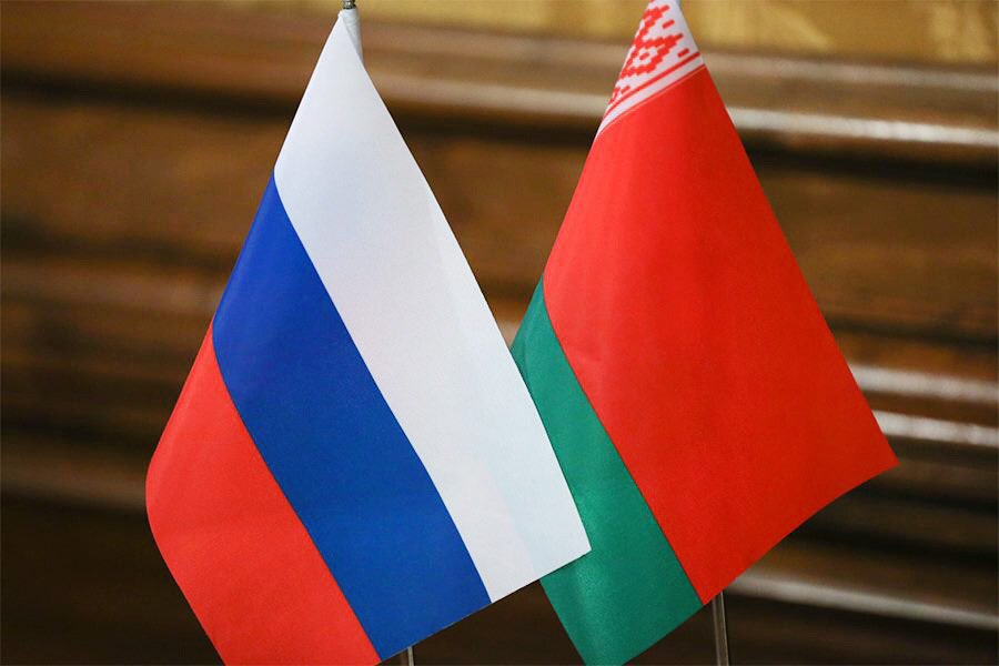 Политологи объяснили, что стоит за задержанием россиян в Белоруссии и кому это выгодно