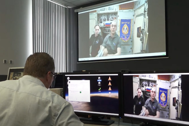 Завершилась изоляция экипажа МКС в российском сегменте