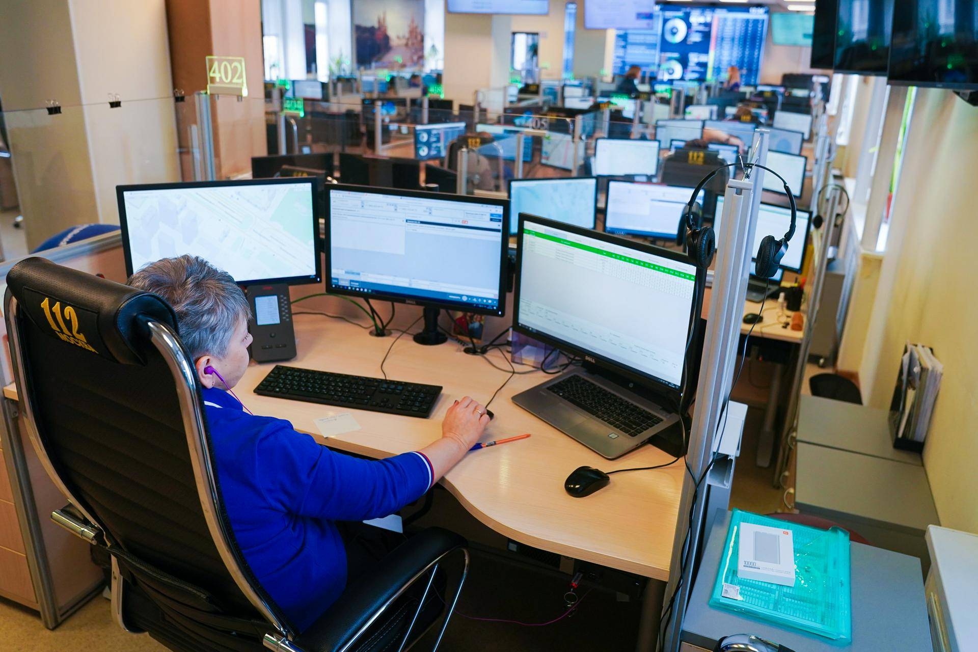 Операторы столичной службы «112» рассказали о своей работе 