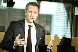 Немецкий депутат назвал «большой ошибкой» отказ приглашать Россию в G7