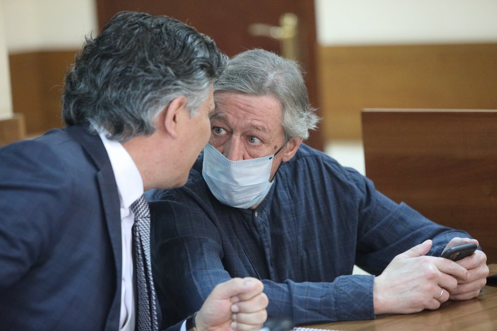 Михаил Ефремов предположил, какое наказание ему вынесет суд