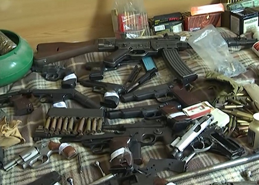 Подозреваемого в незаконном хранении огнестрельного оружия задержали в Москве