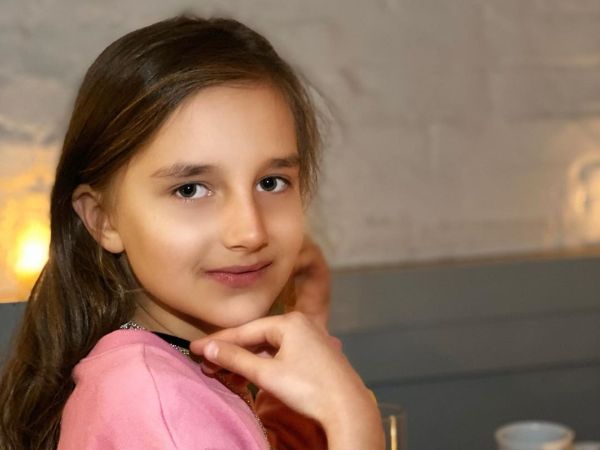 «На испанском языке!»: внучка Пугачевой записала первую песню