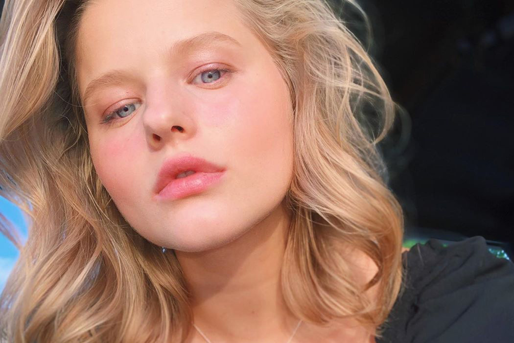 «Слишком много любви»: Саша Бортич впервые показала новорожденного сына