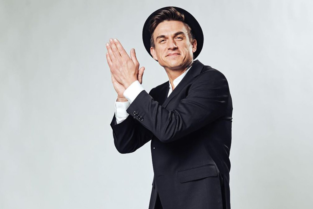 Певец Влад Топалов заявил, что перенес операцию