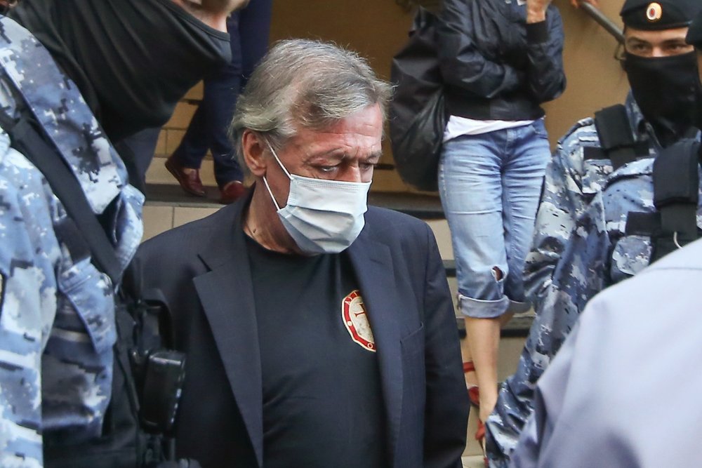 Новый адвокат Ефремова просит условный срок для артиста в связи с признанием вины