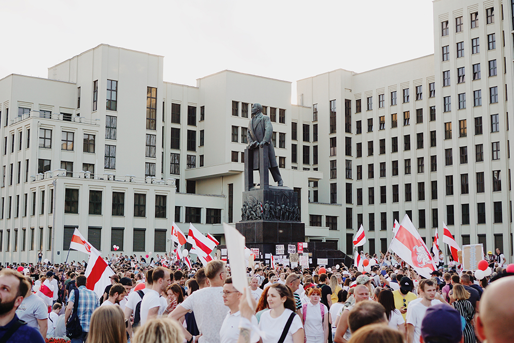 Минобороны Белоруссии предупредило о наказании за осквернение памятников ВОВ