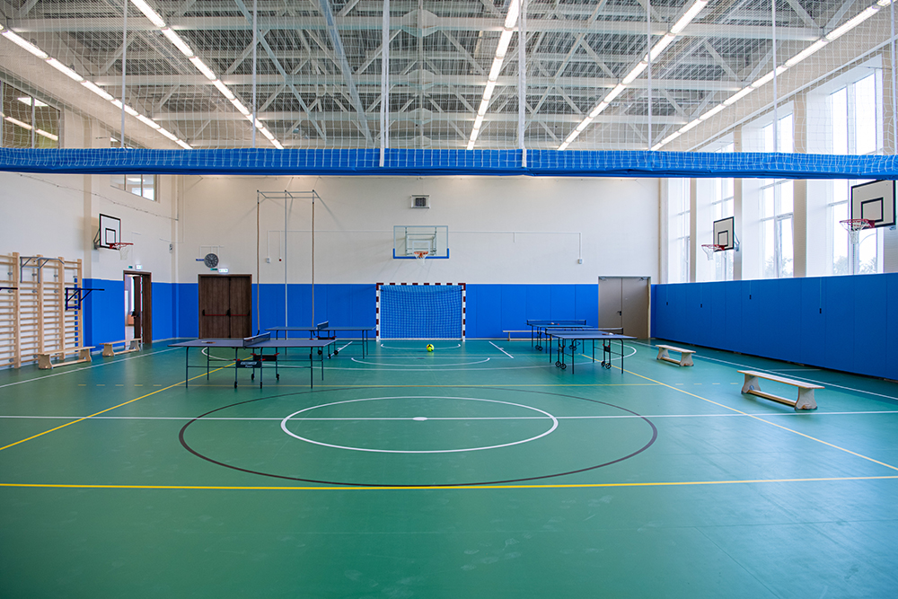 Устройства для проверки масок и термометрии установят в спортивных школах Москвы