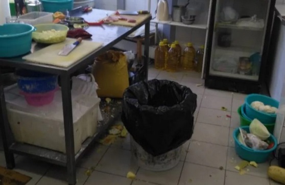 Роспотребнадзор опечатал чайхану в Люблине из-за антисанитарии