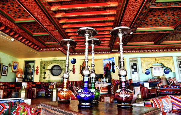 Влияние кальянов на распространение COVID-19 объяснили депутат и врач