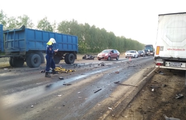 Четыре человека погибли в ДТП с грузовиком под Тамбовом
