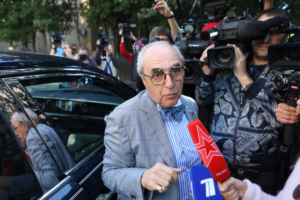 Никакие гадания не помогут: Добровинский ответил на слова Ефремова о восьми годах колонии    