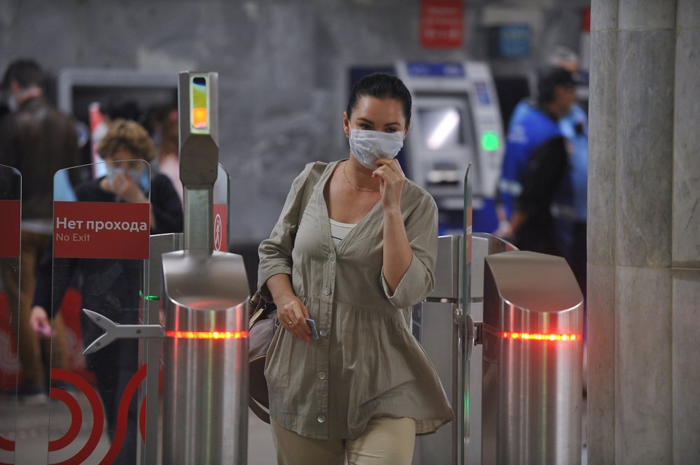 Меры безопасности усилят в московском транспорте из-за COVID-19